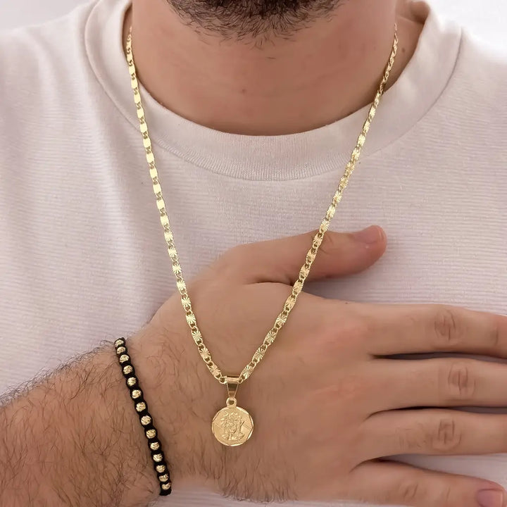 Conjunto De Caballero Con Cadena De Tejido Caracol Con Destellos, Dije Del Sagrado Rostro Y Manilla De Balines Italianos