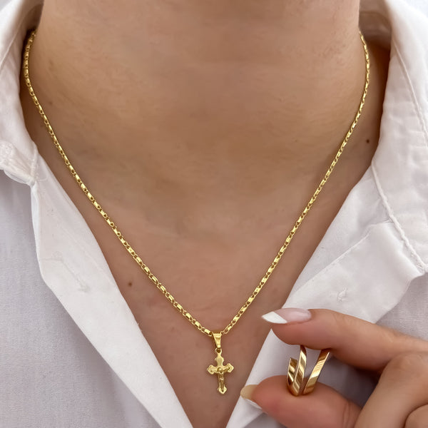 Conjunto De Dama Con Cadena De Tejido Caracol, Dije De Crucifijo Y Candongas