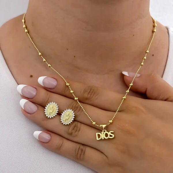 Conjunto De Dama Con Cadena De Tejido Militar Con Balines, Dije De Dios Y Topos De La Virgen De Guadalupe