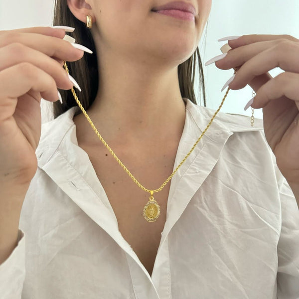 Cadena De Dama De Tejido Lazo de 45cm-3mm De Grosor + Dije de La Virgen de Guadalupe