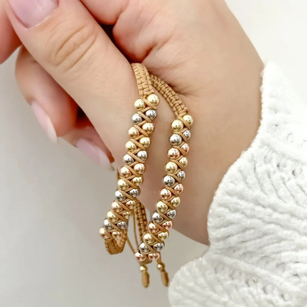 Par De Manillas De Tejido Macramé Con Balines Tres Oros + Envío Gratis